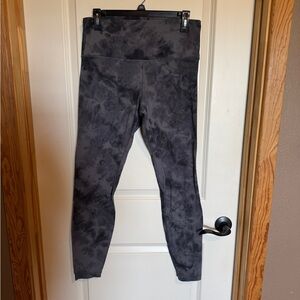 Lululemon Black Tie-Dye Leggings Women Size 12‎